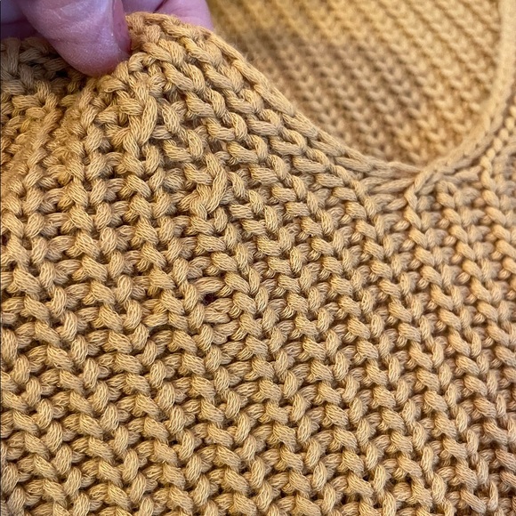 Flawed Jenni Kayne Mustard V-Neck Sweater - Picture 4 of 5